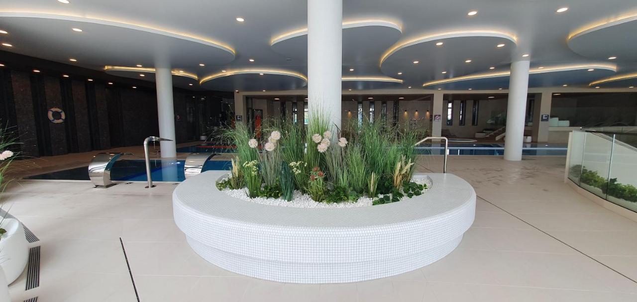 Apartament Perła Bałtyku Polanki Aqua z parkingiem. Kolobrzeg Bagian luar foto